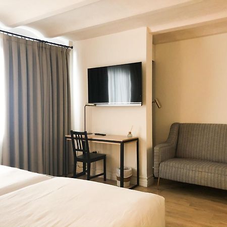 Suites Hom Sevilla Exterior photo