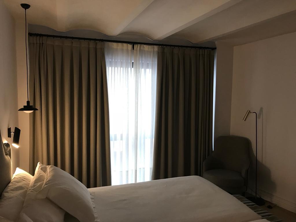 Suites Hom Sevilla Exterior photo