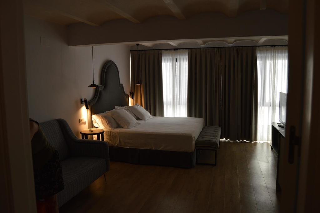 Suites Hom Sevilla Exterior photo