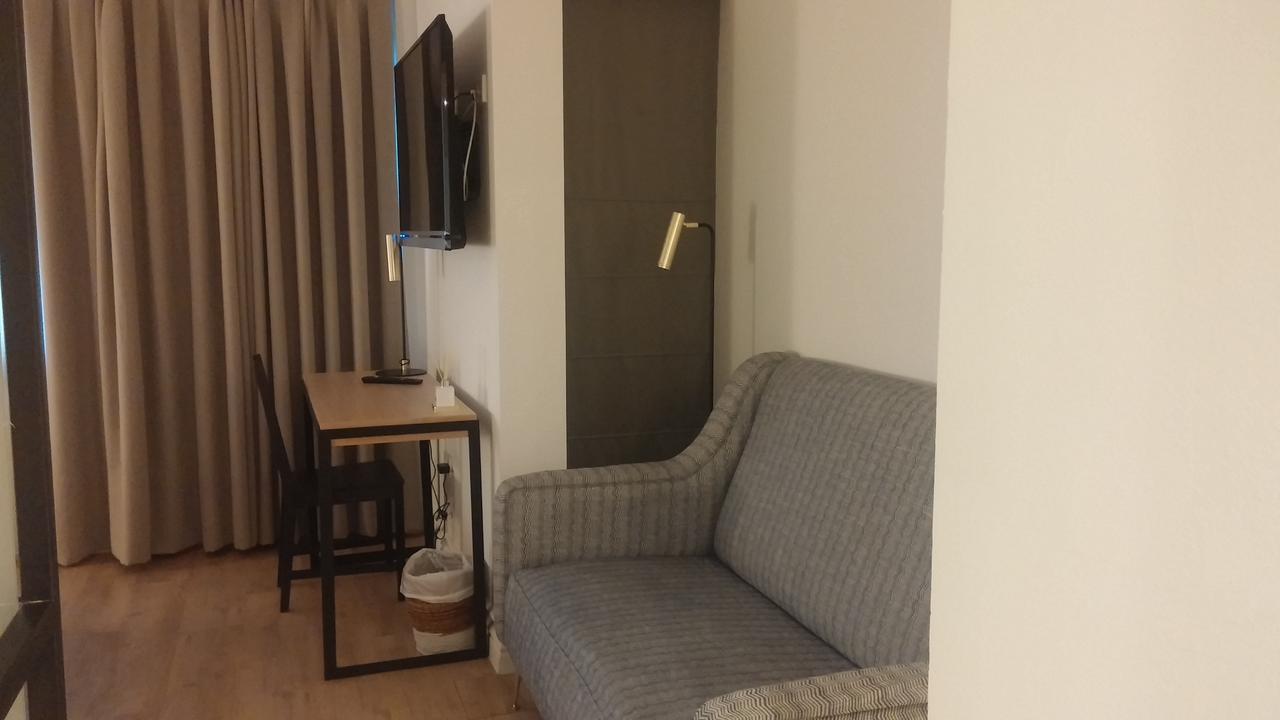 Suites Hom Sevilla Exterior photo